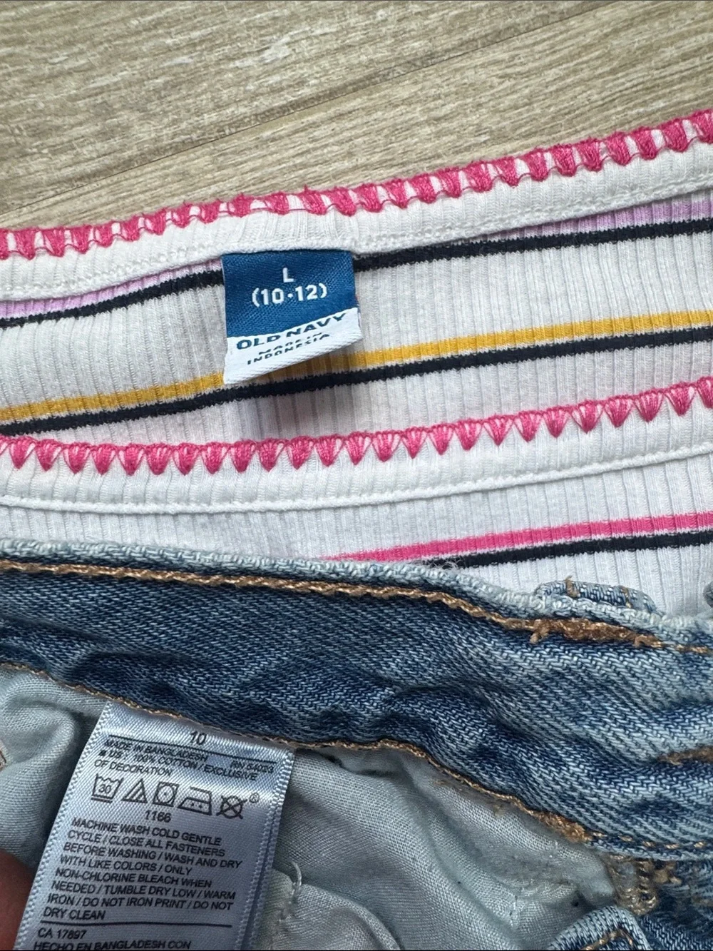 Old Navy Tank Top & shorts